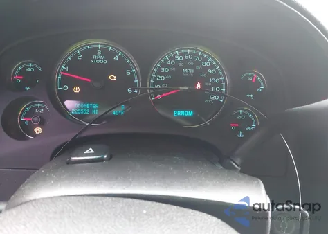 2011 Chevrolet Tahoe Ltz z USA, uszkodzony, nr VIN 1GNSKCE00BR103664